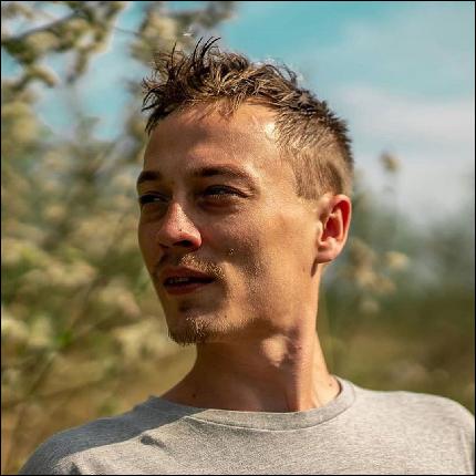 lukas-lokken060 (1080x1080, 159 kБ...)